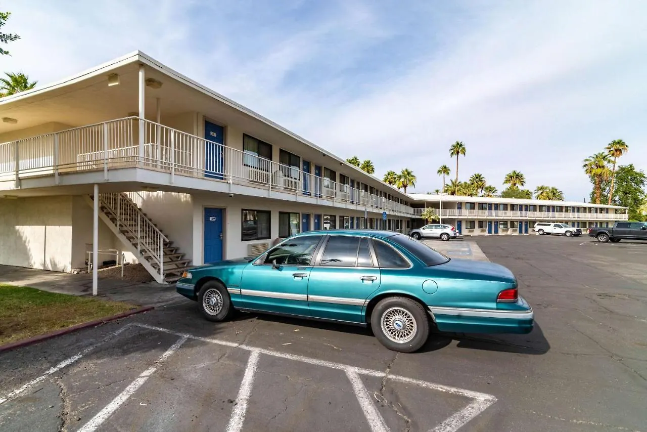 Motel 6-Palm Springs, Ca - East - Palm Canyon Hotel