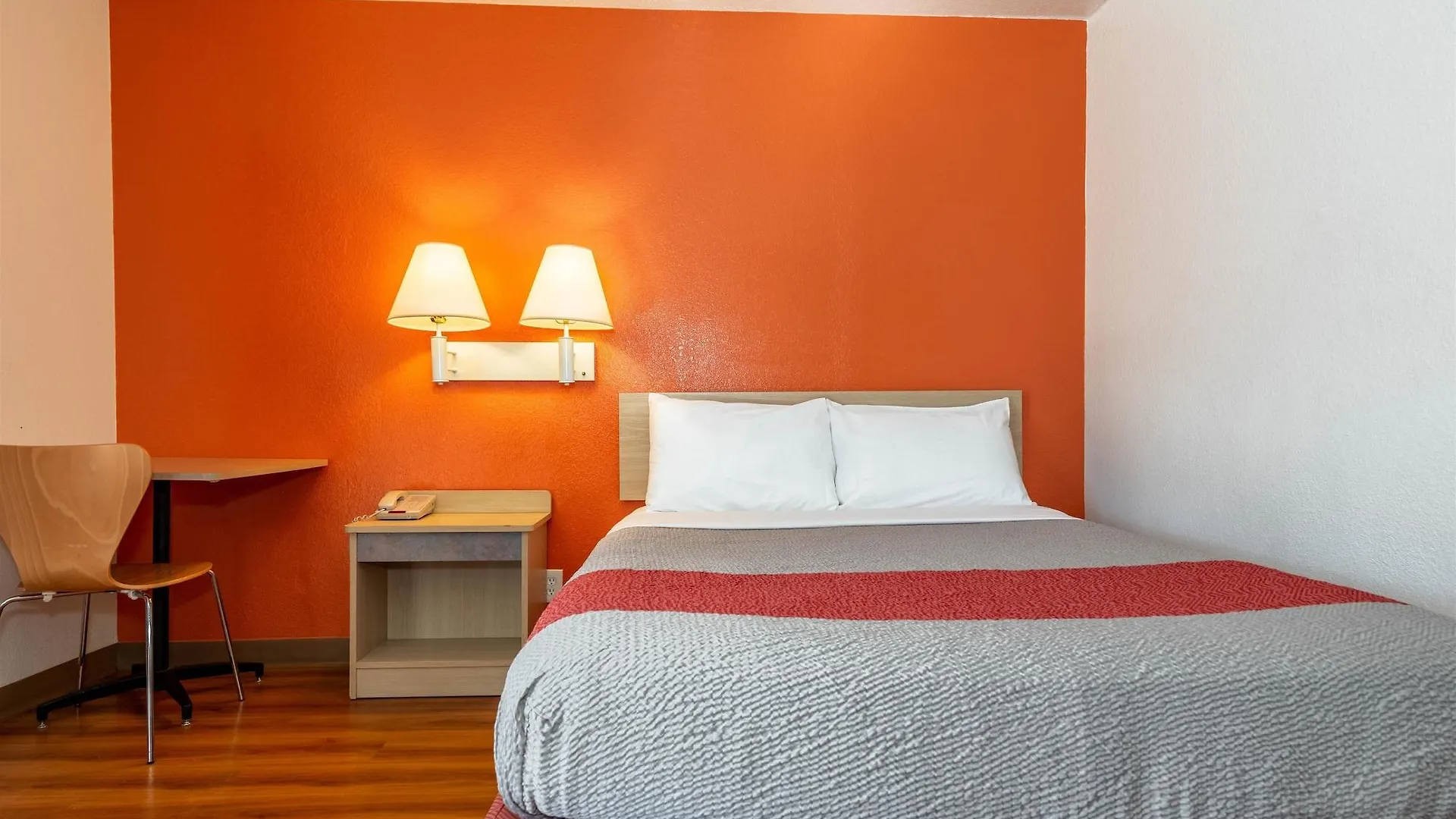 Motel 6-Palm Springs, CA - East - Palm Canyon Hotel
