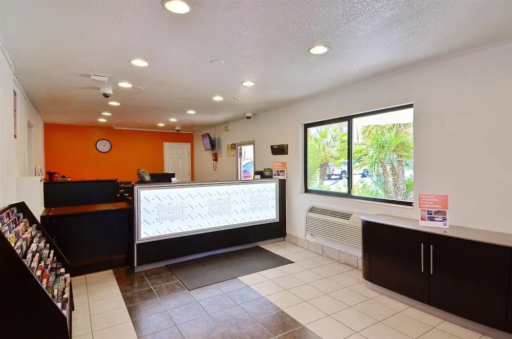 Hotel Motel 6-Palm Springs, CA - East - Palm Canyon